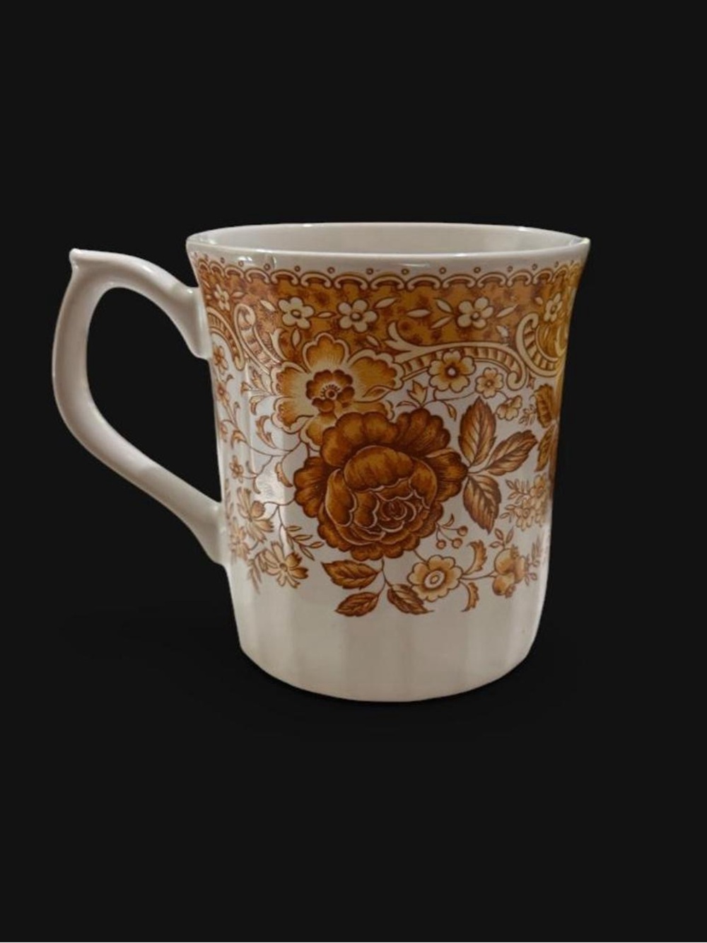 Vintage 1970’s Floral Ceramic Mug in burnt orange and white